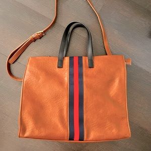 Camel tote perfect fall bag